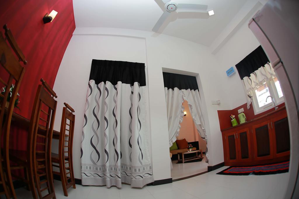 Sandani Apartments Kochchikade Extérieur photo