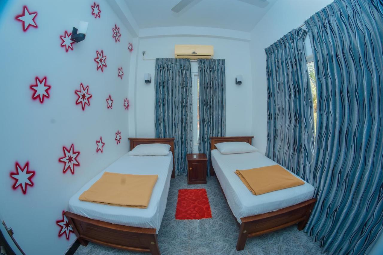 Sandani Apartments Kochchikade Extérieur photo